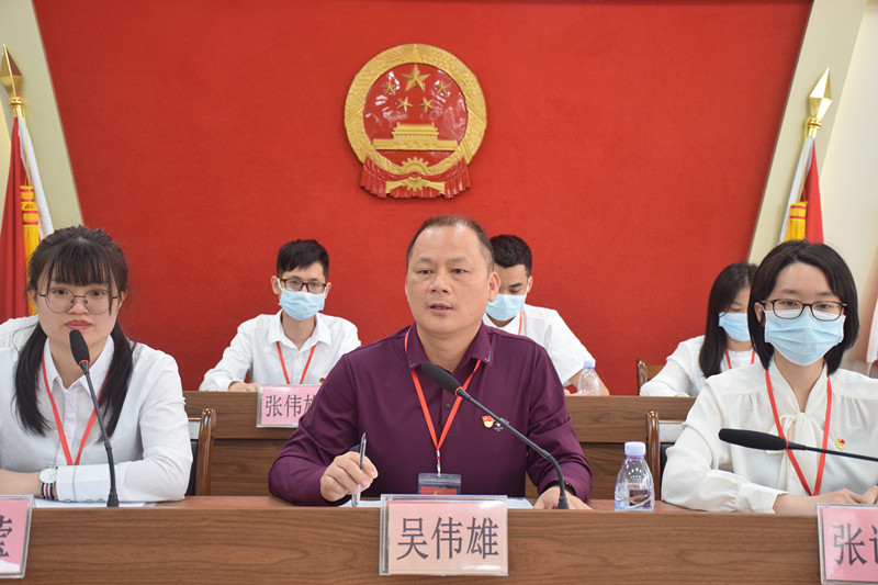 9吴伟雄同志发言_副本.jpg