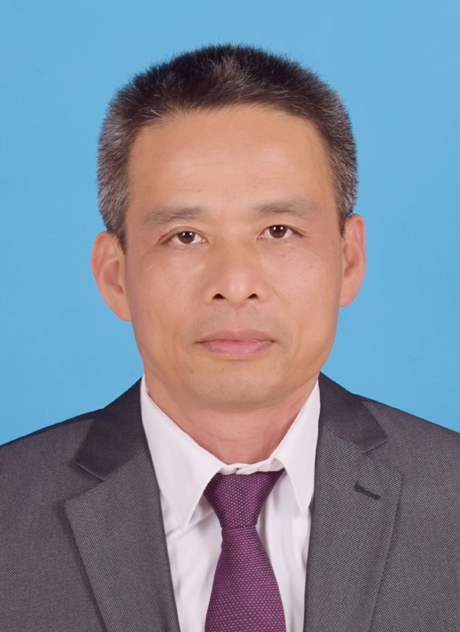 10.龙胜镇府+劳松炎.jpg